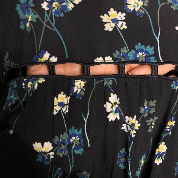 Ella Moss Arada Floral Dress - Picture 6 of 9